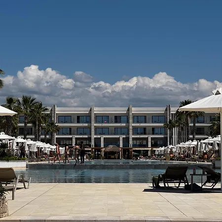 Next To Melia-premium Zone, Private Garden - Sanpietro * 드라치