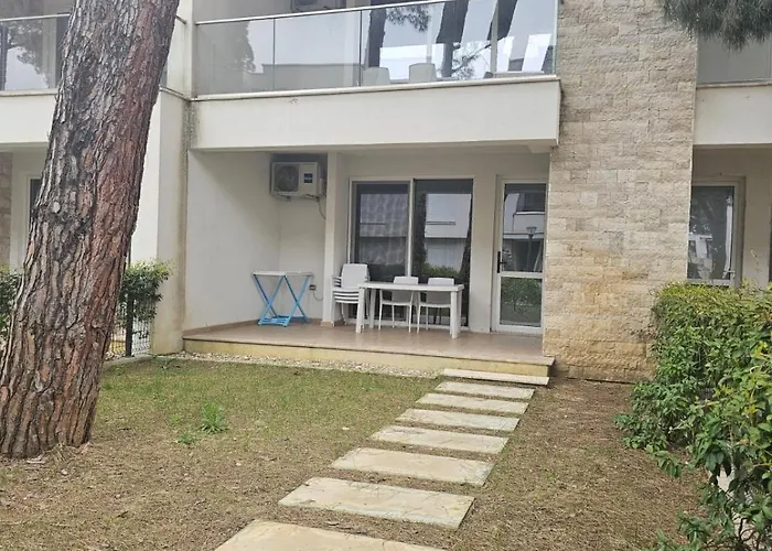 Next To Melia-premium Zone, Private Garden - Sanpietro * Durrës